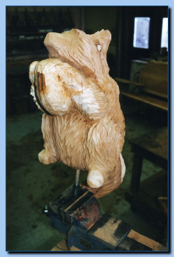 2-18 raccoon bench-archive-0010